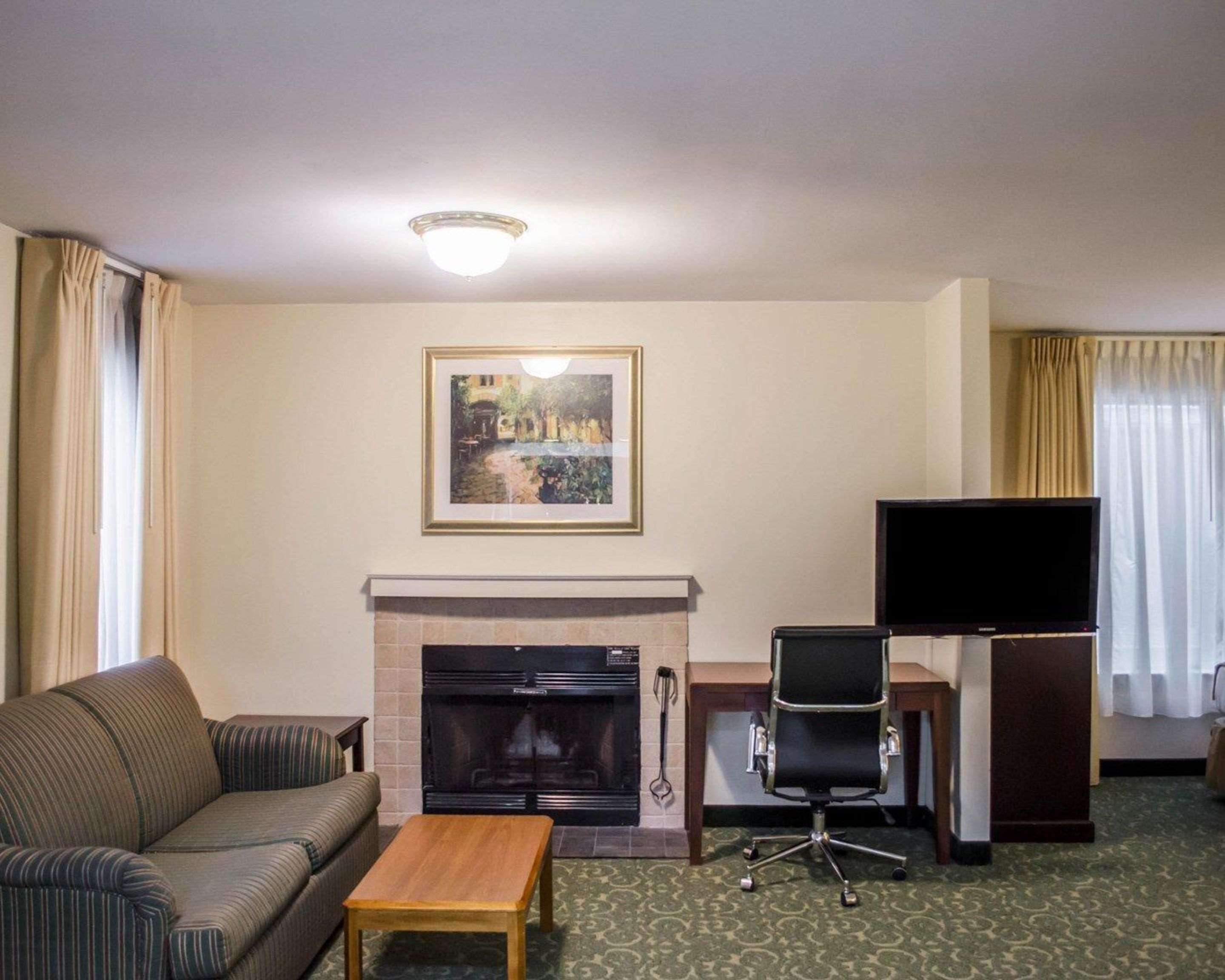 Surestay Studio By Best Western Pensacola Ferry Pass ภายนอก รูปภาพ