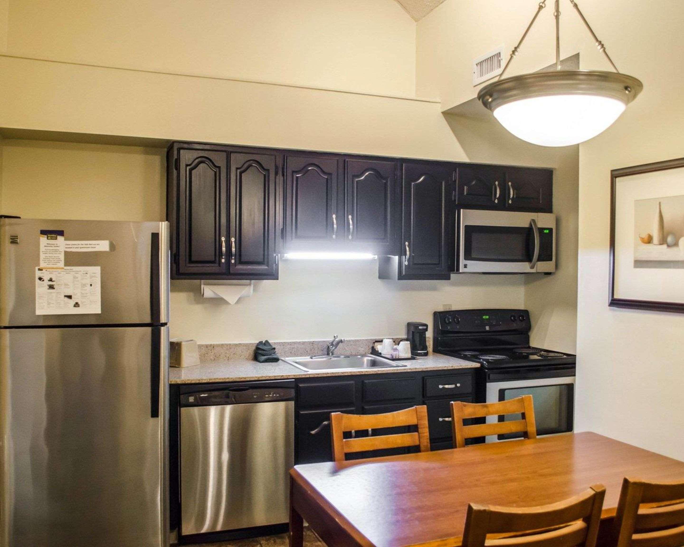 Surestay Studio By Best Western Pensacola Ferry Pass ภายนอก รูปภาพ