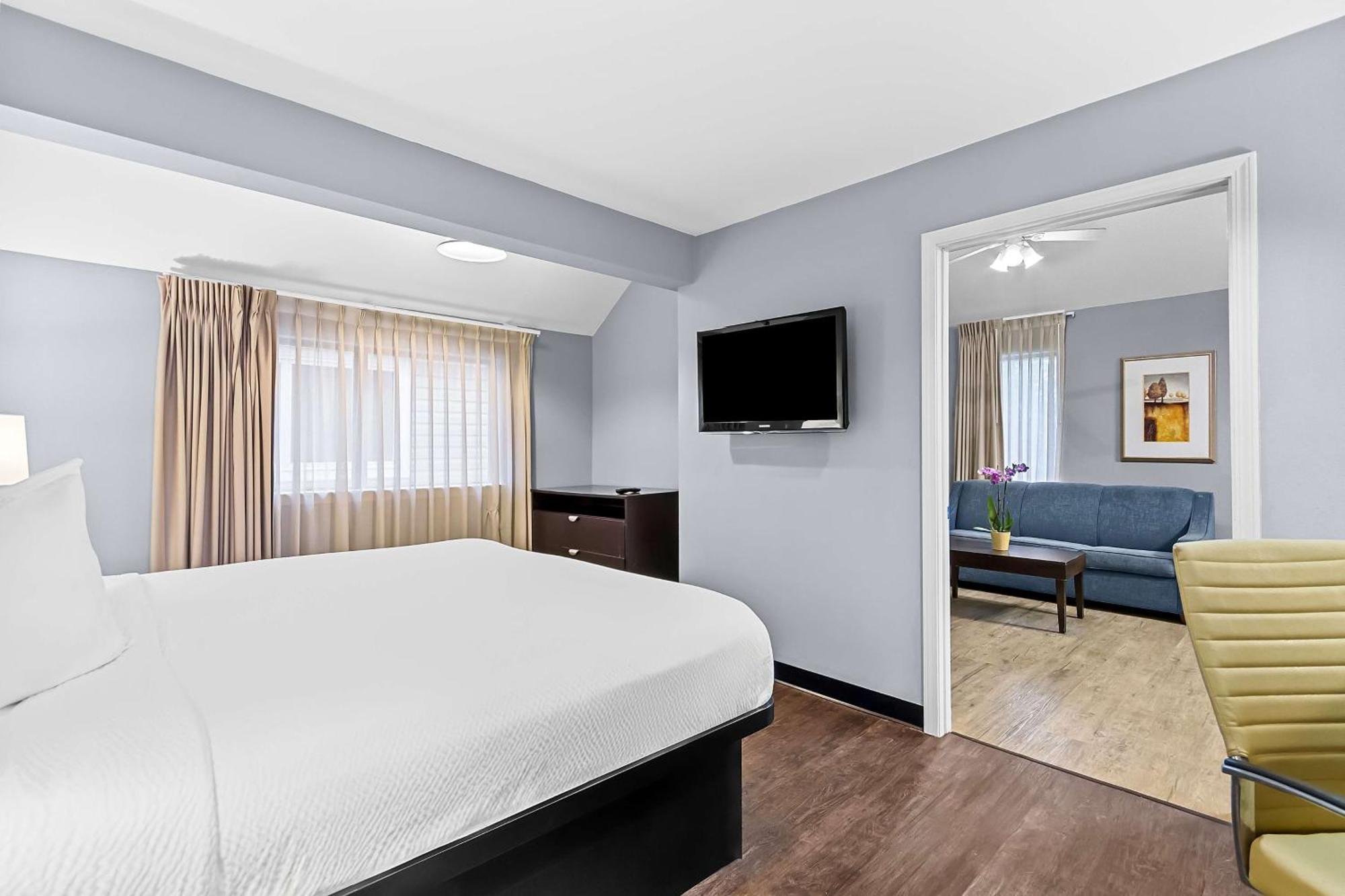 Surestay Studio By Best Western Pensacola Ferry Pass ภายนอก รูปภาพ