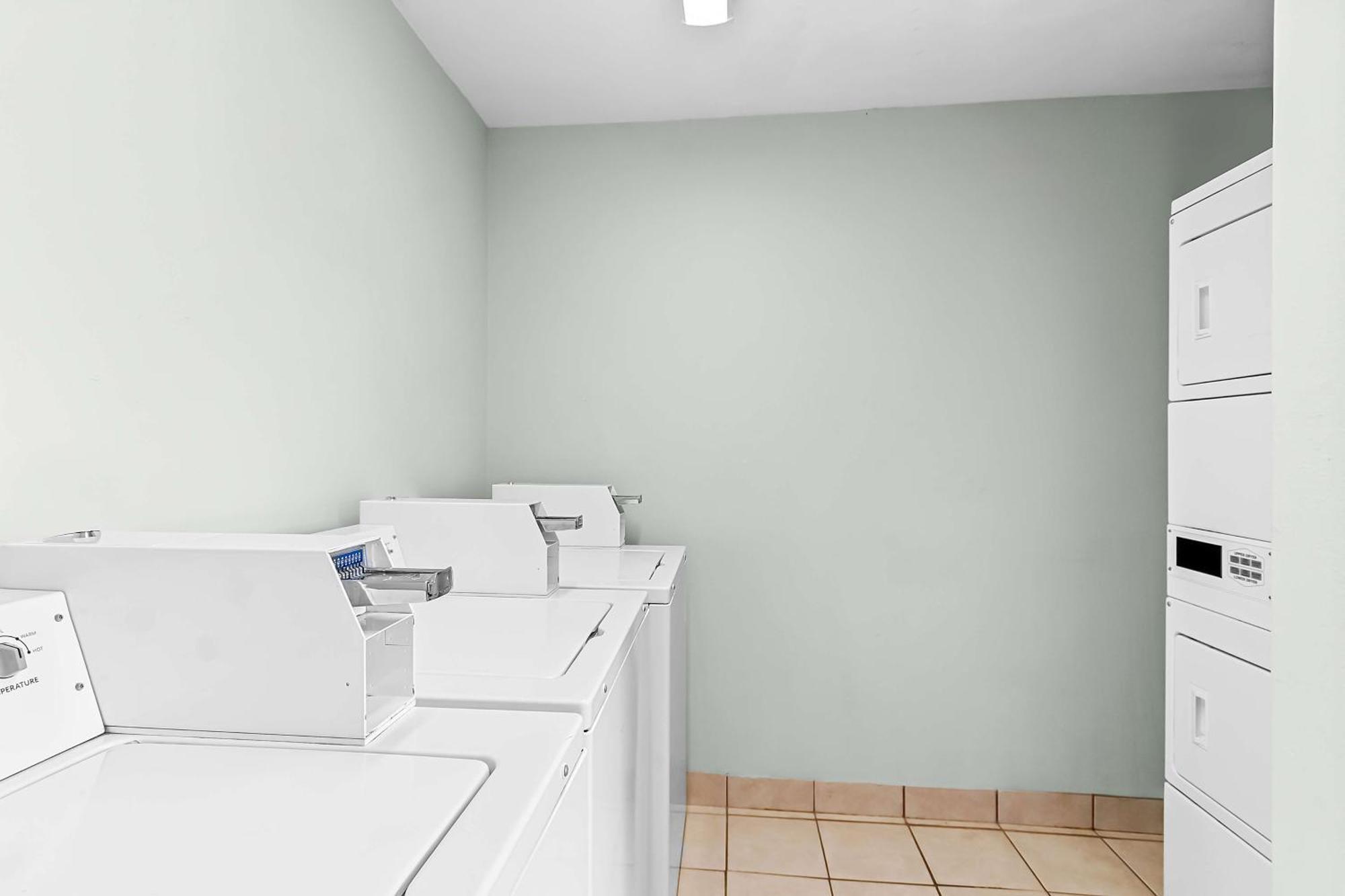 Surestay Studio By Best Western Pensacola Ferry Pass ภายนอก รูปภาพ