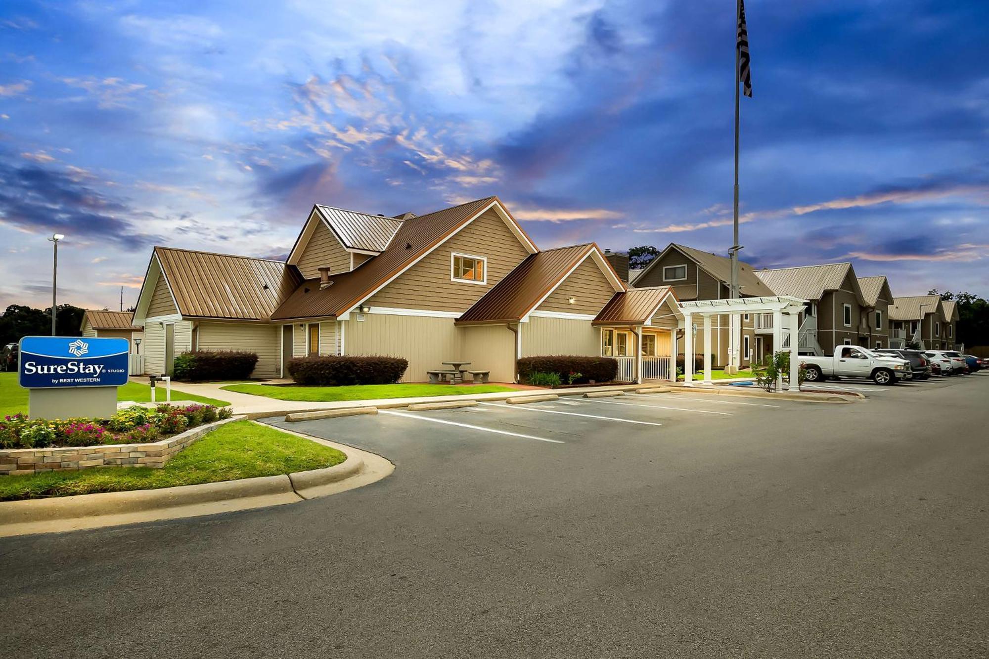 Surestay Studio By Best Western Pensacola Ferry Pass ภายนอก รูปภาพ